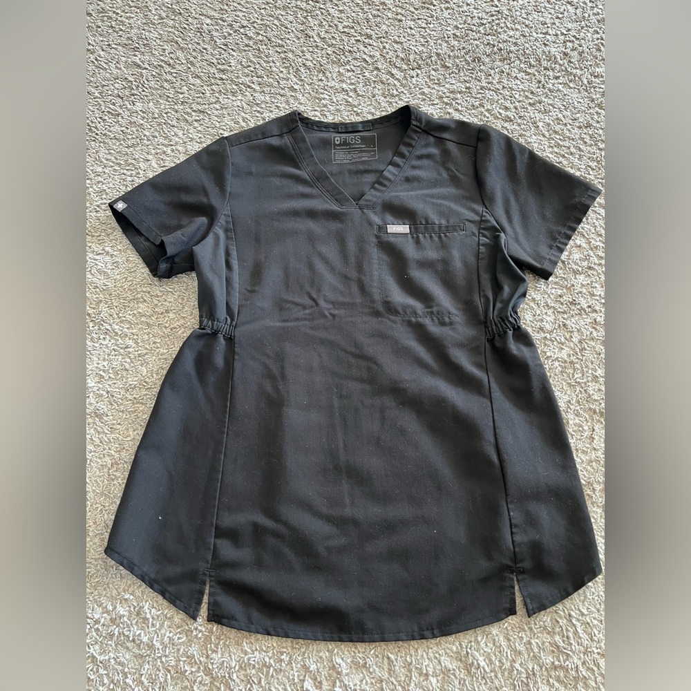 Figs Charcoal V-Neck Scrub Top
